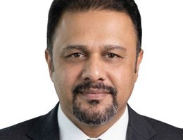 العميل Rajesh Kumar 