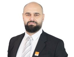 العميل Joy  Ayoub