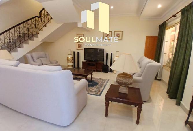 969572 - Property Image 2