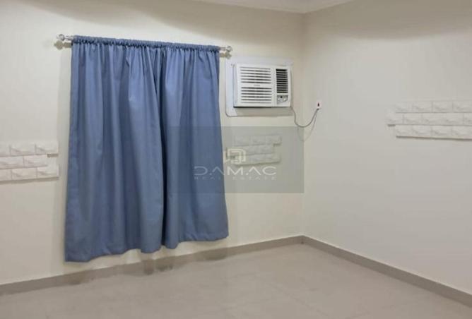 963214 - Property Image 3