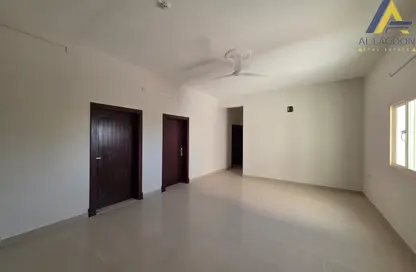 Apartment - 3 Bedrooms - 2 Bathrooms for rent in Tubli - Central Governorate