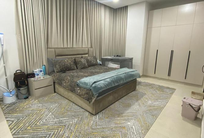 986434 - Property Image 2