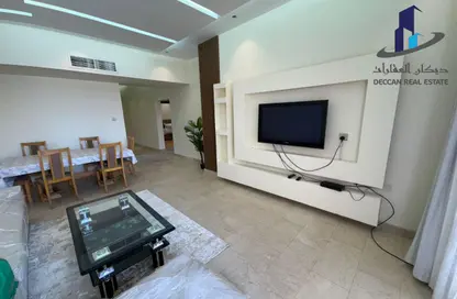 Apartment - 2 Bedrooms - 2 Bathrooms for rent in Al Juffair - Capital Governorate