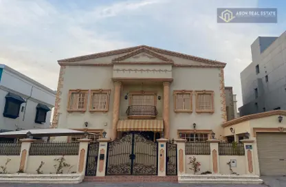 Villa - Studio - 5 Bathrooms for rent in Zinj - Manama - Capital Governorate