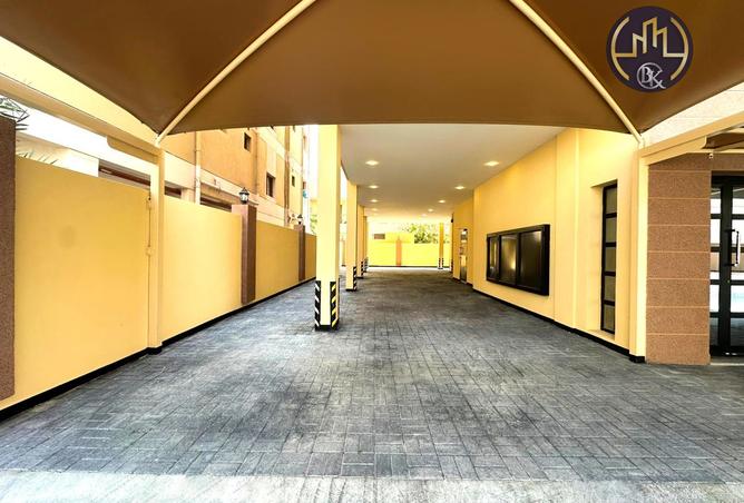 976844 - Property Image 2