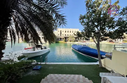 فيلا - 2 غرف نوم - 3 حمامات للبيع في مدينة المرسى - أمواج - المحرق