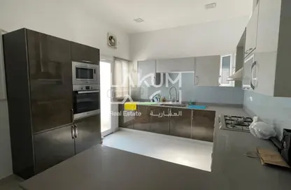 Villa - 6 Bedrooms - 5 Bathrooms for rent in Karrana - Northern Governorate