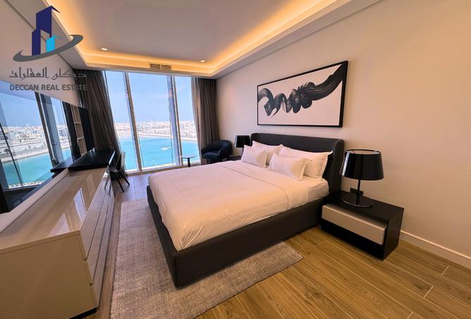 Apartment - 2 Bedrooms - 3 Bathrooms for rent in Canal View - Dilmunia Island - Muharraq Governorate