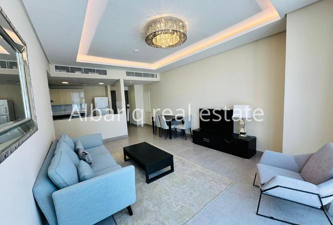 944437 - Property Image 2