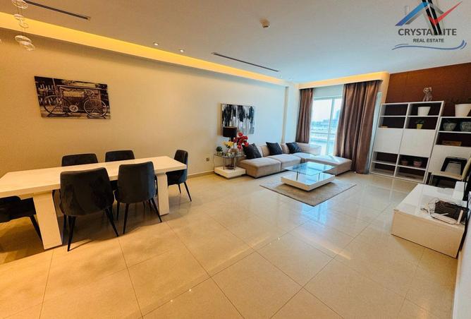 985698 - Property Image 2