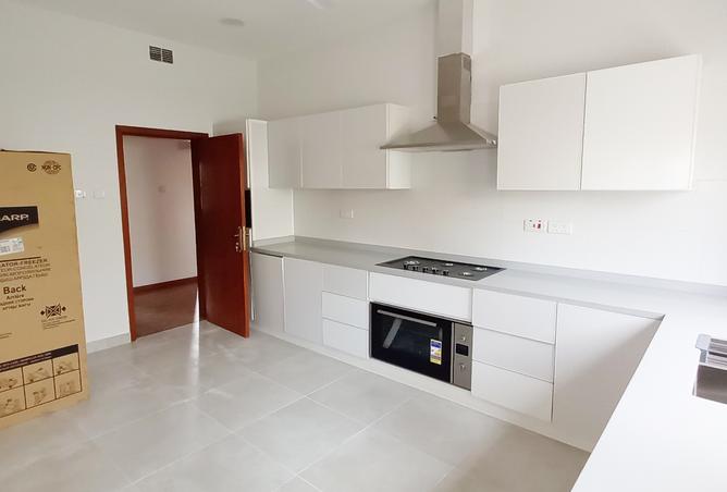 915510 - Property Image 3