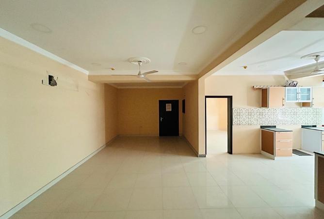 Office Space - Studio - 2 Bathrooms for rent in Muharraq - Muharraq Governorate