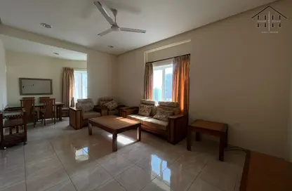 Apartment - 2 Bedrooms - 2 Bathrooms for rent in Janabiya - Northern Governorate