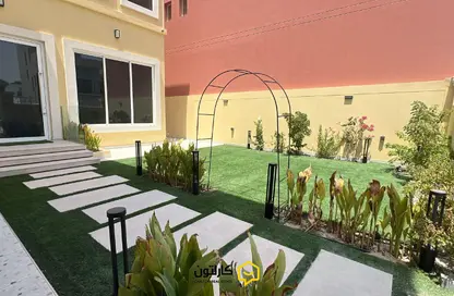 فيلا - 4 غرف نوم - 7 حمامات للبيع في الجنبية - المحافظة الشمالية