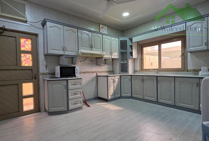 933406 - Property Image 2