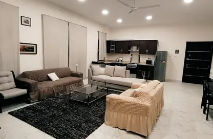 Apartment - 1 Bedroom - 1 Bathroom for rent in Al Juffair - Capital Governorate