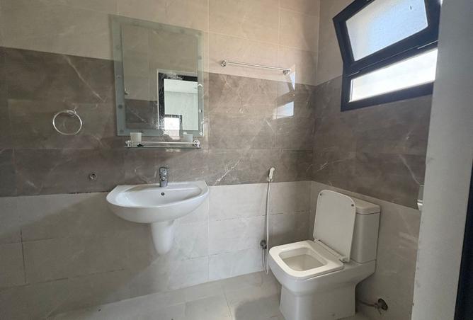 957539 - Property Image 3