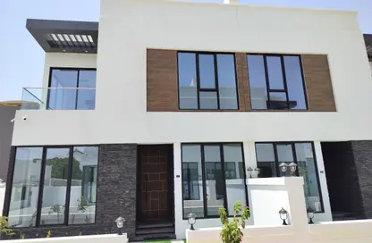 Villa - 4 Bedrooms - 5 Bathrooms for rent in Janabiya - Northern Governorate