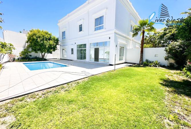 970567 - Property Image 2