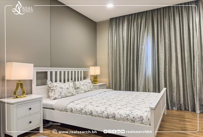 956248 - Property Image 2