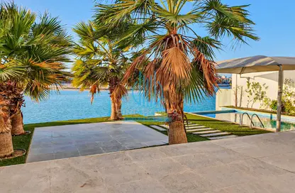 Villa - 4 Bedrooms - 6 Bathrooms for rent in Dilmunia Island - Muharraq Governorate