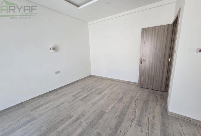 961181 - Property Image 3