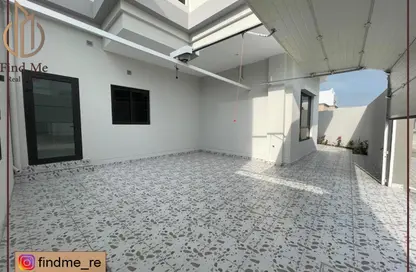 Villa - 3 Bedrooms - 4 Bathrooms for sale in Bani Jamra - Northern Governorate