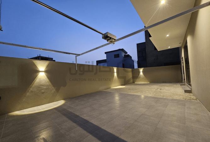 918144 - Property Image 2
