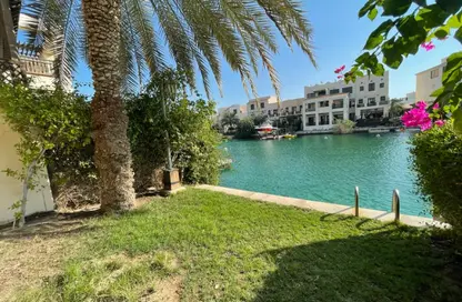 Villa - 2 Bedrooms - 3 Bathrooms for rent in Amwaj Islands - Muharraq Governorate