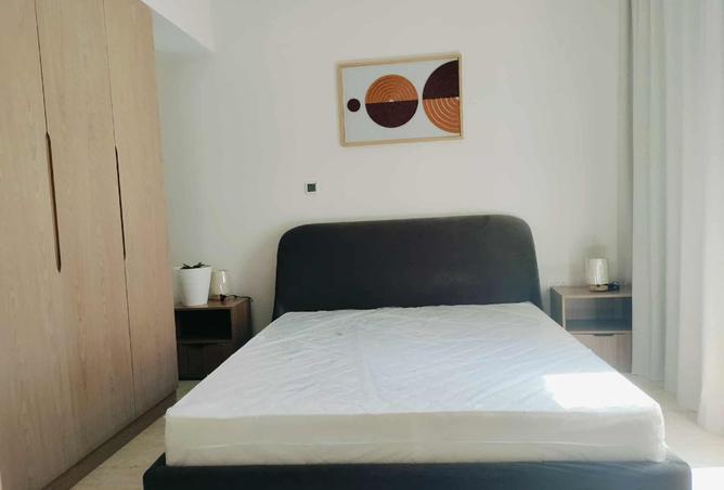 952763 - Property Image 2