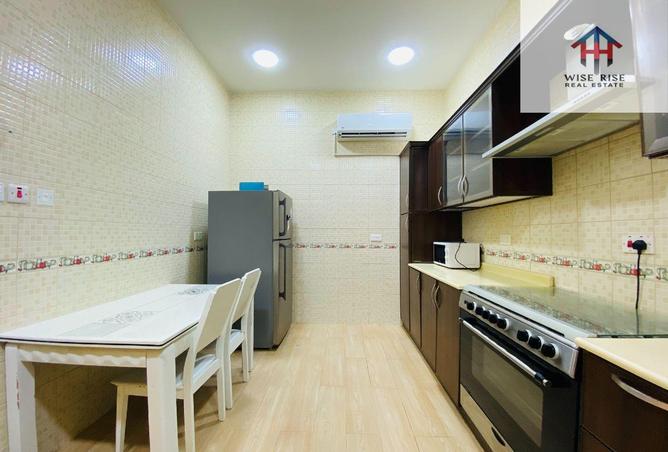 960878 - Property Image 2