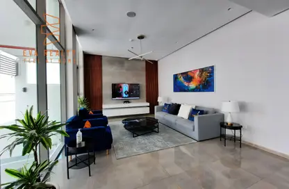 Apartment - 2 Bedrooms - 3 Bathrooms for rent in Janabiya - Northern Governorate