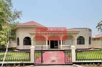 Villa - 4 Bedrooms - 4 Bathrooms for rent in Saar - Northern Governorate