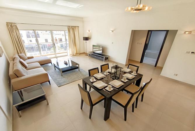 975482 - Property Image 2