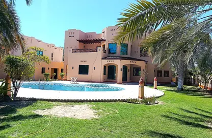 فيلا - 4 غرف نوم - 5 حمامات للايجار في جنوسان - المحافظة الشمالية