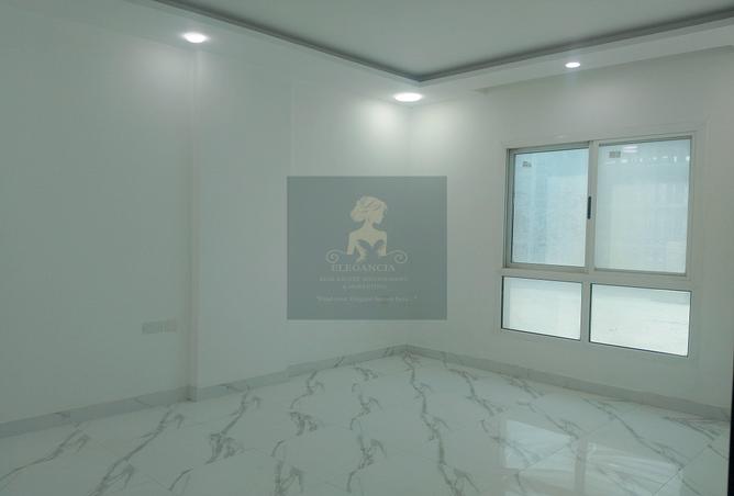 977486 - Property Image 2