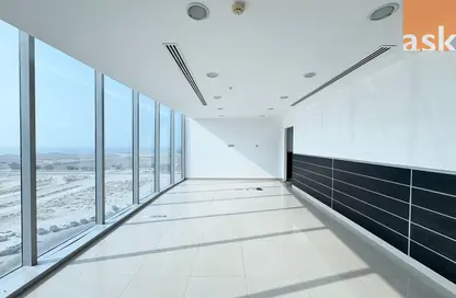 Office Space - Studio - 2 Bathrooms for rent in Seef - Capital Governorate