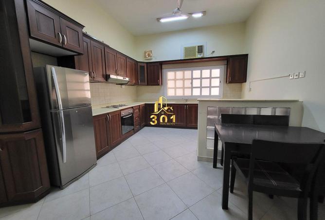 960990 - Property Image 2
