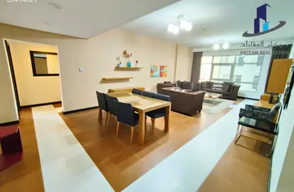 Apartment - 2 Bedrooms - 3 Bathrooms for rent in Al Juffair - Capital Governorate