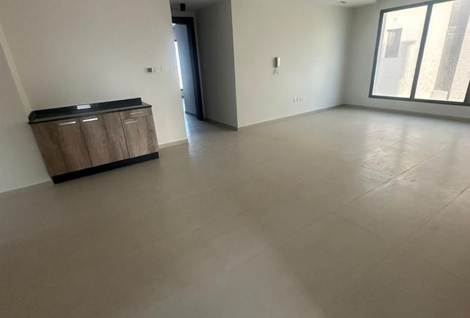 967534 - Property Image 3