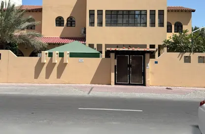 Villa - 7+ Bedrooms - 5 Bathrooms for sale in Mahooz - Manama - Capital Governorate