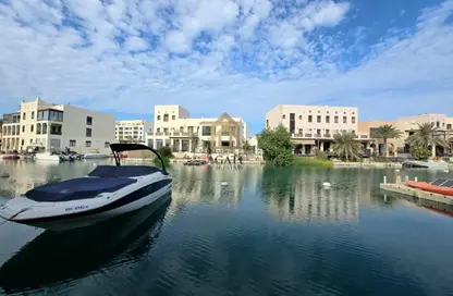 Villa - 2 Bedrooms - 3 Bathrooms for sale in Al Marsa Floating City - Amwaj Islands - Muharraq Governorate
