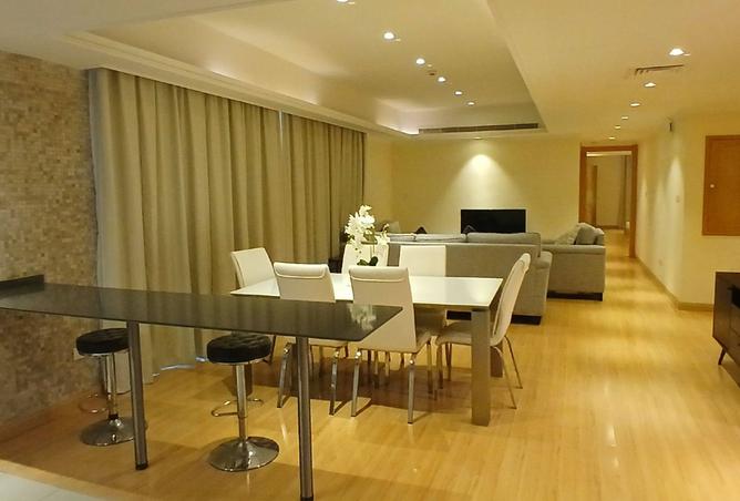 975058 - Property Image 3