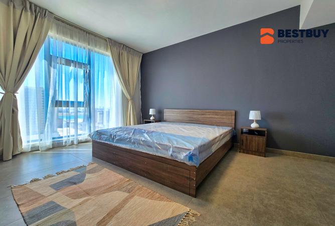 956937 - Property Main Image