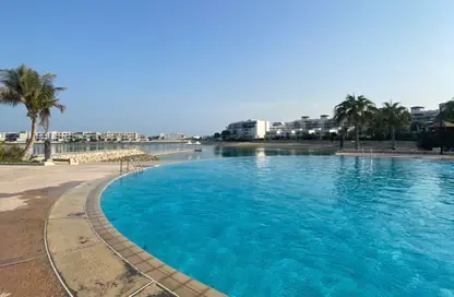 Apartment - 2 Bedrooms - 2 Bathrooms for rent in Amwaj Avenue - Amwaj Islands - Muharraq Governorate