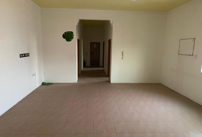 976765 - Property Main Image