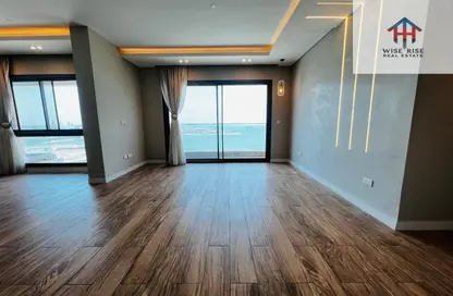 Apartment - 3 Bedrooms - 4 Bathrooms for rent in Hidd - Muharraq Governorate