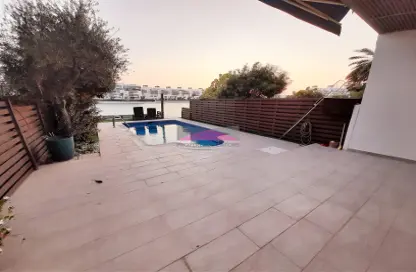 Villa - 3 Bedrooms - 3 Bathrooms for rent in Tala Island - Amwaj Islands - Muharraq Governorate