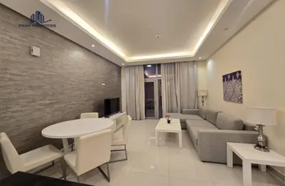 Apartment - 1 Bedroom - 2 Bathrooms for rent in Al Juffair - Capital Governorate