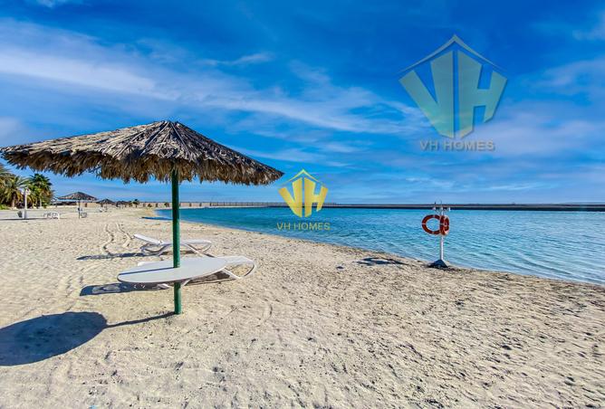 982653 - Property Image 2